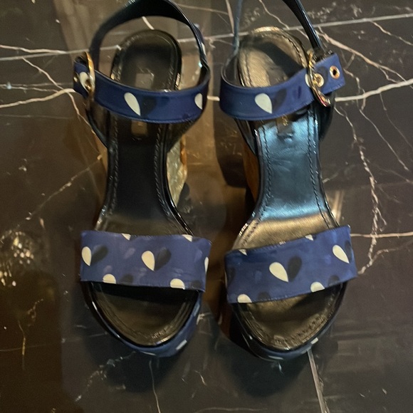 Louis Vuitton Wedges - Picture 5 of 11